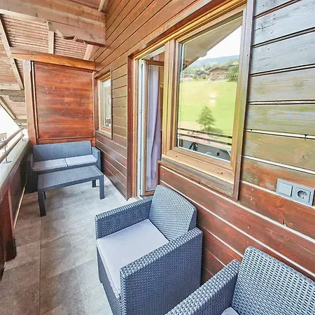 Bella Vista Apartment *